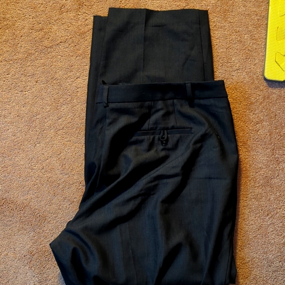 Avenue Studio Size 20 Average SALE Women.